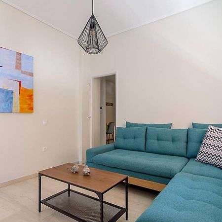 Cozy Flat With 1 Bedroom Next To Metro Station Atenas Exterior foto